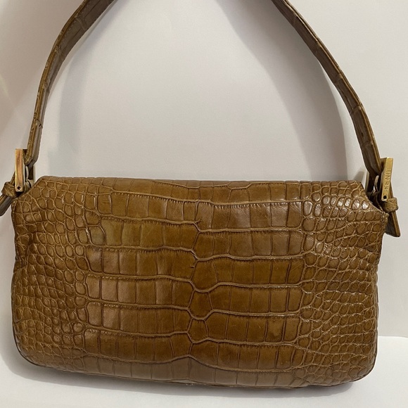 Rare! Vintage Fendi crocodile skin baguette bag - Picture 2 of 7